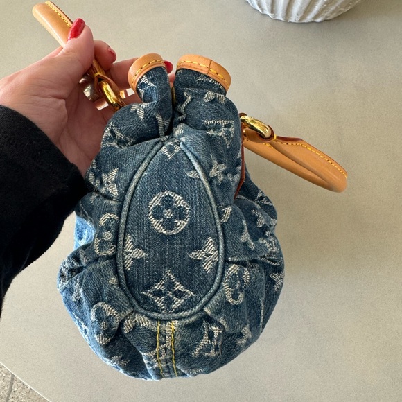 Authentic gently used Louis Vuitton Monogram mini Pleaty blue denim bag - Picture 6 of 9